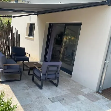 וילה Kevin Piscine, Pool House Et Petanque 6 A 8 Personnes *