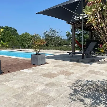 Kevin Piscine, Pool House Et Petanque 6 A 8 Personnes